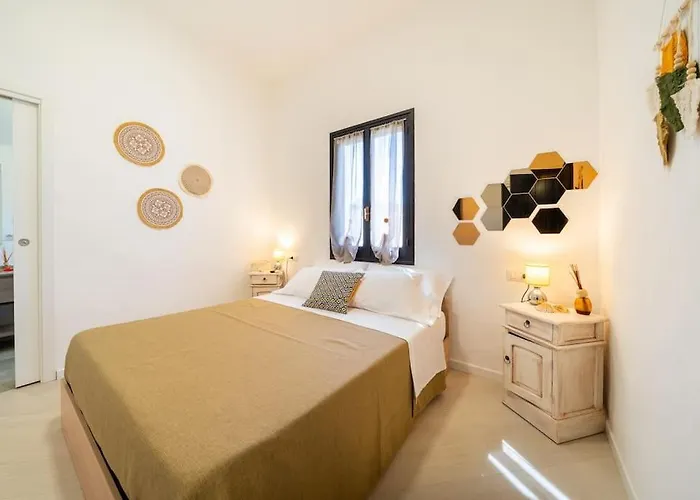 Villa Di Fiore - Private Up To 10 Guests With Pool Sauna&gym Marongiu