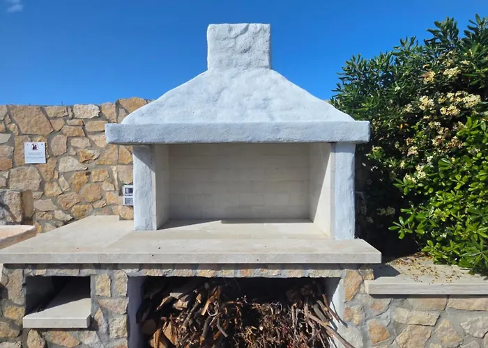 Di Fiore - Private Up To 10 Guests With Pool Sauna&gym Villa